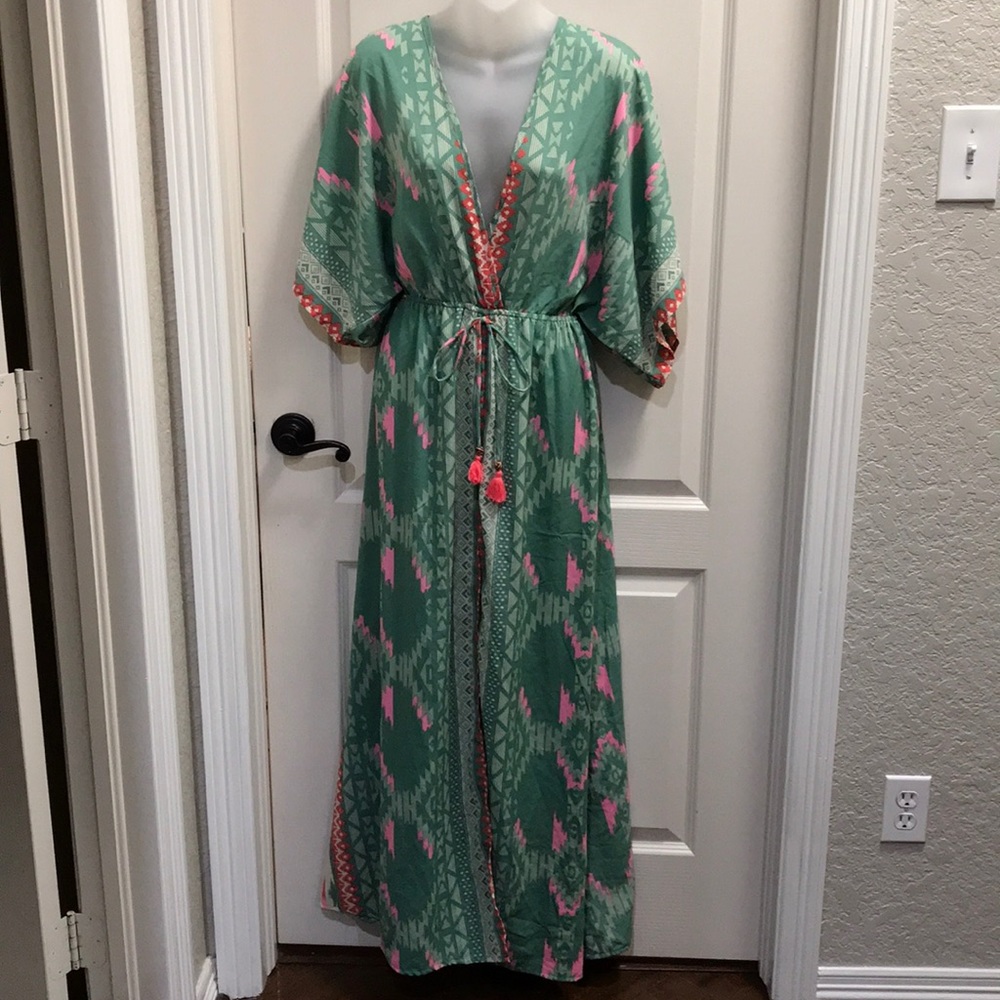 Elan cover up